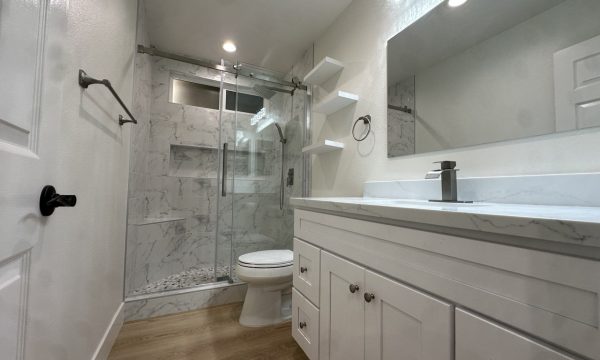 Bathroom Remodeler in Laguna Hills CA